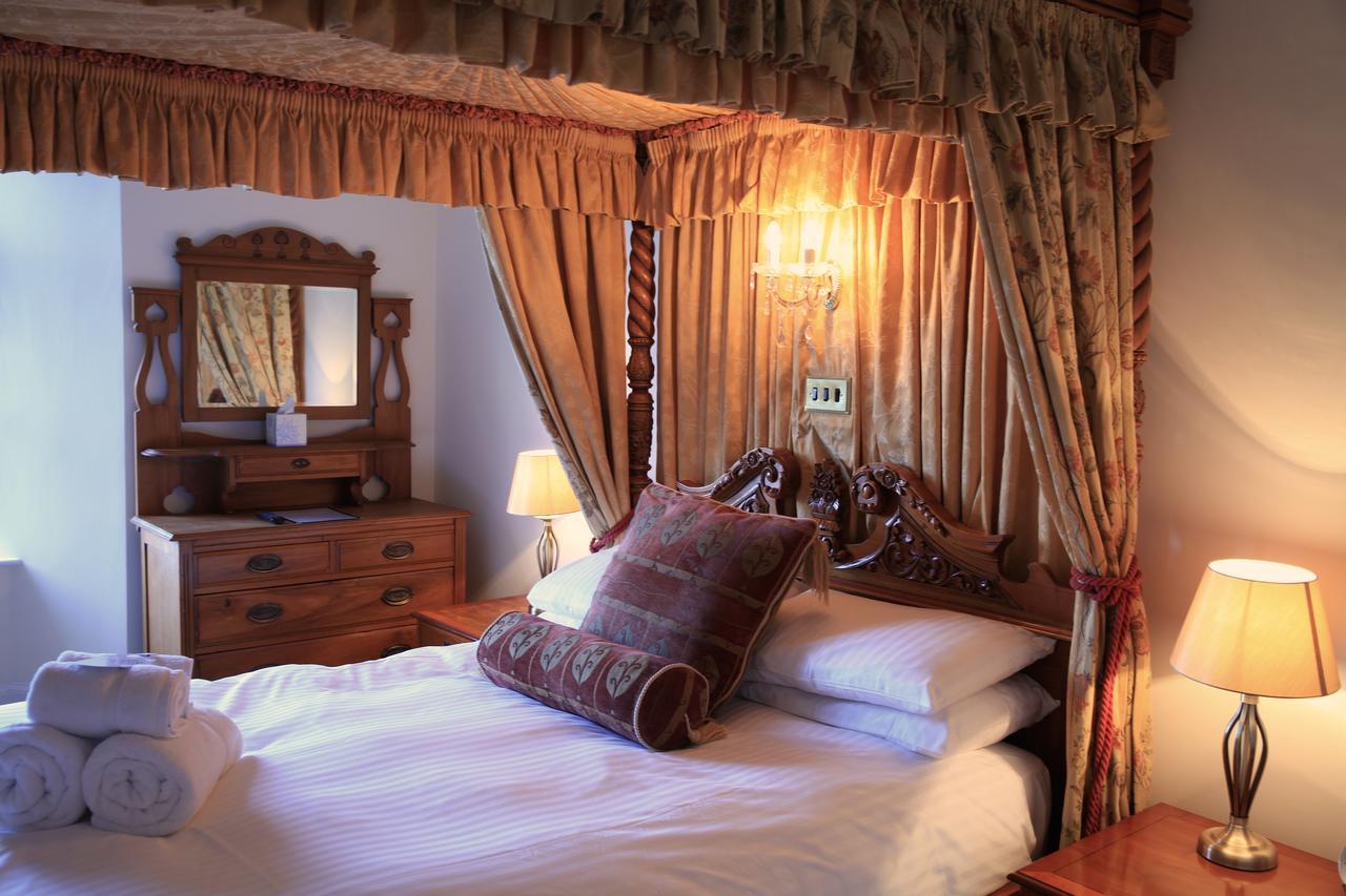 The Bonnicott Hotel リンマス エクステリア 写真