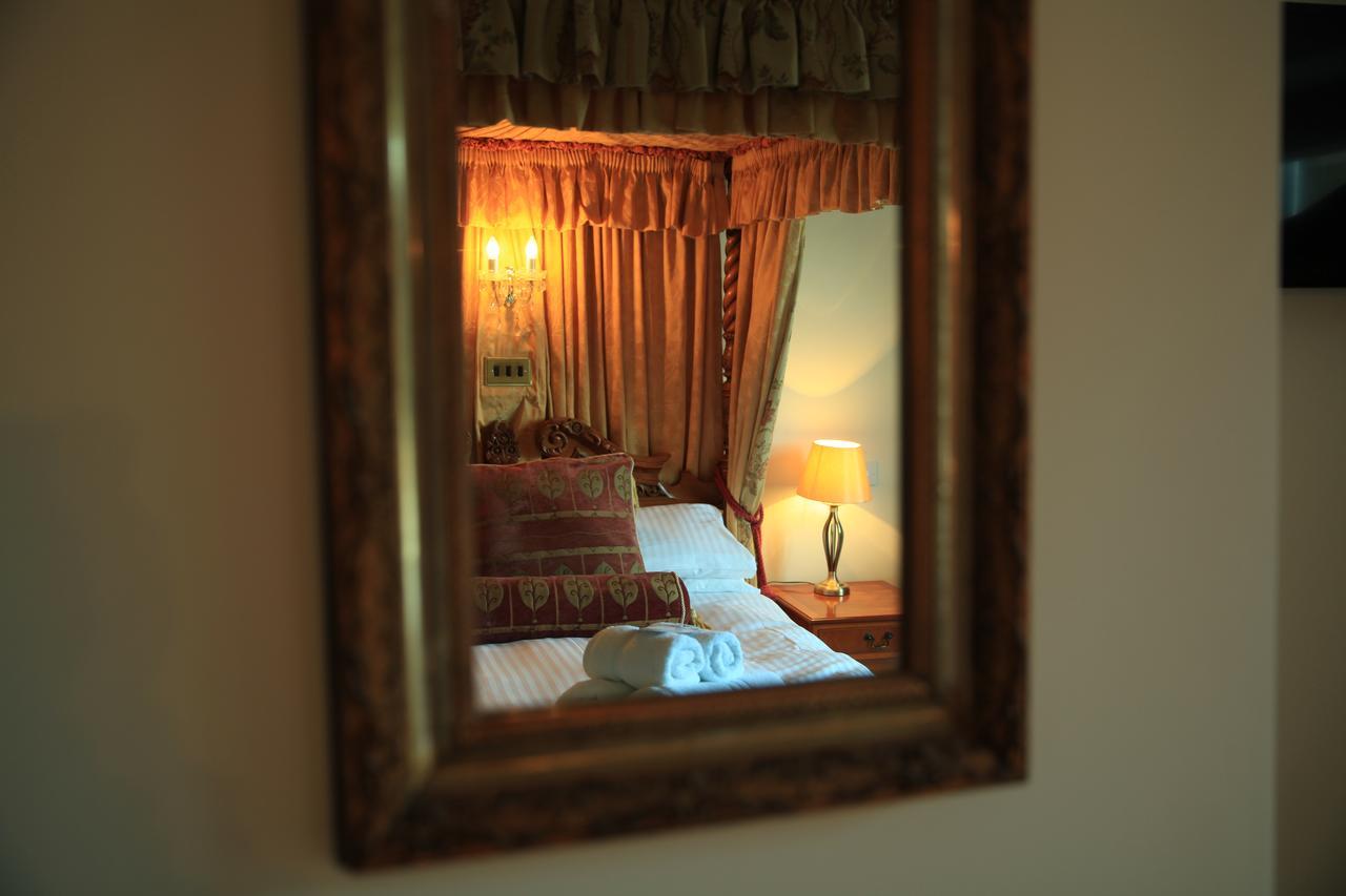The Bonnicott Hotel リンマス エクステリア 写真
