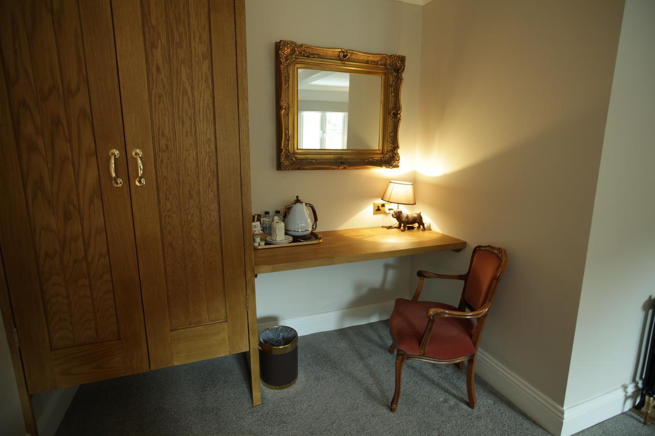 The Bonnicott Hotel リンマス エクステリア 写真